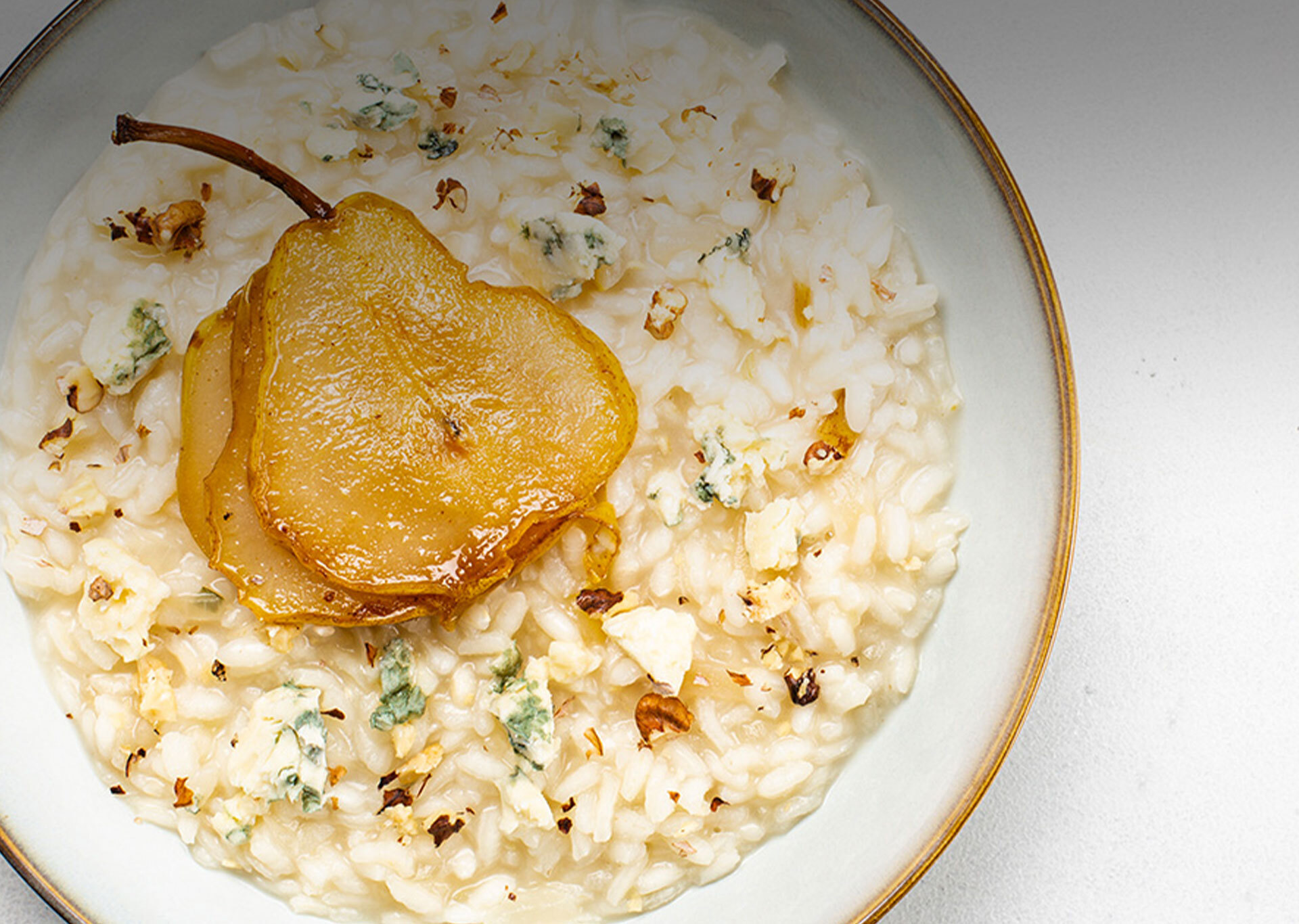 M risoto de gorgonzola com pera e nozes